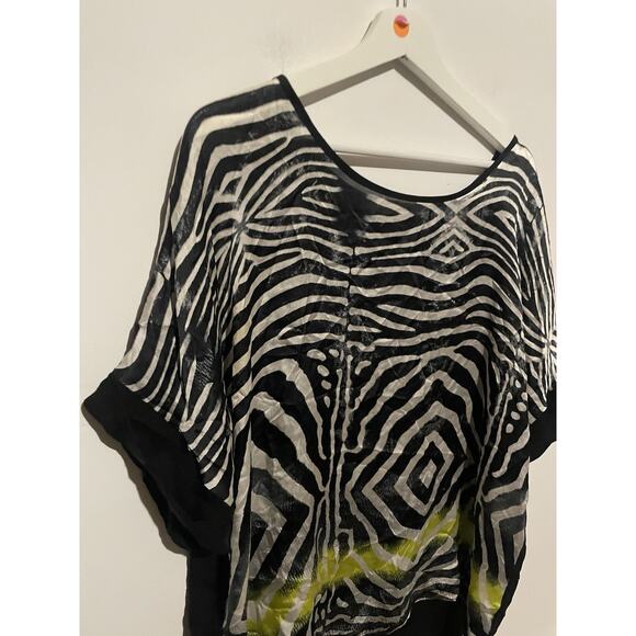 Lola & Sophie printed Black Yellow Abstract Silk Blouse Size Medium - Picture 2 of 6